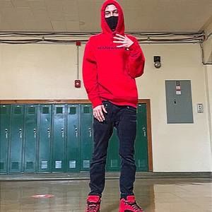 Meet your Posher, Raymond